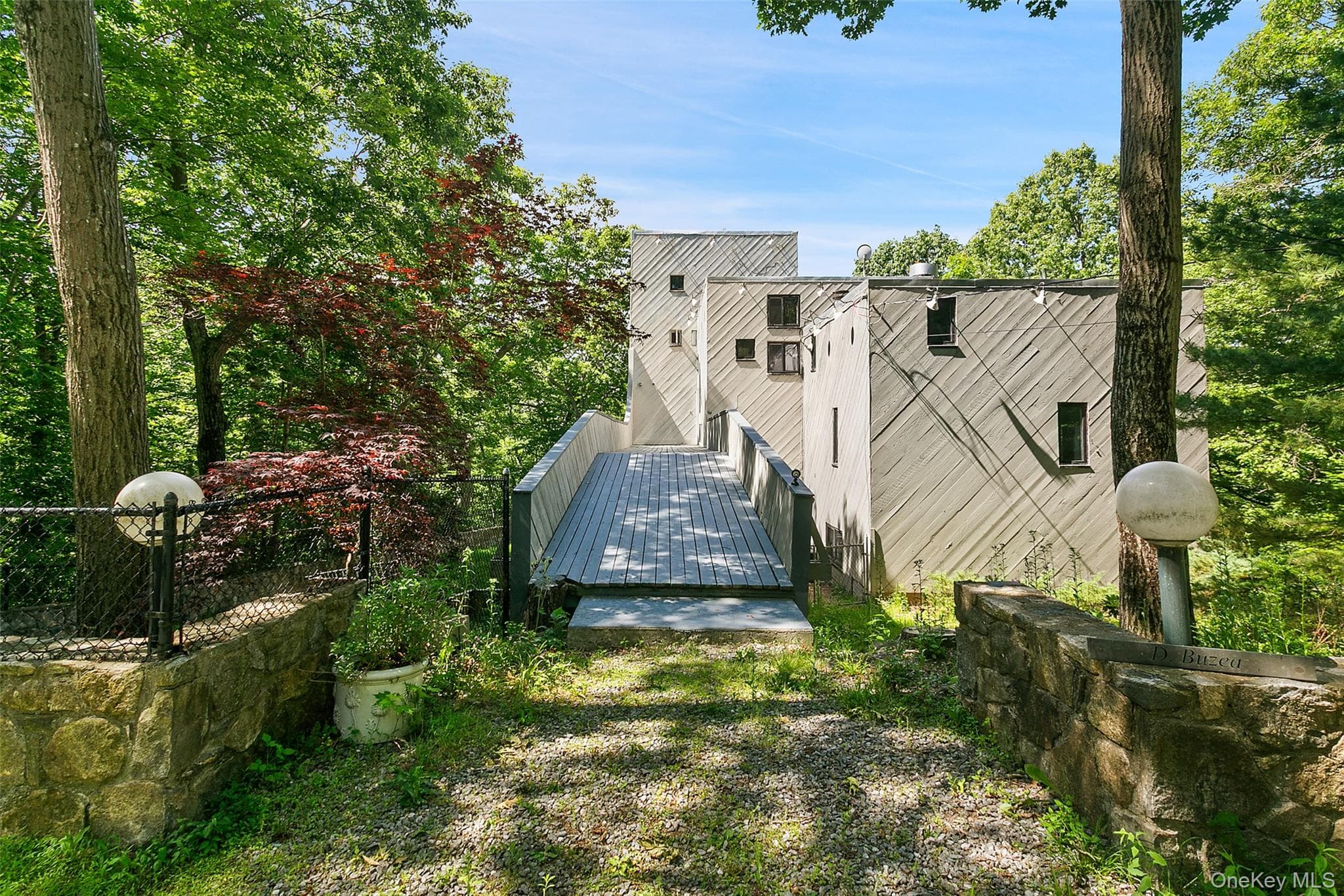 8 Cliff Court thumbnail 33