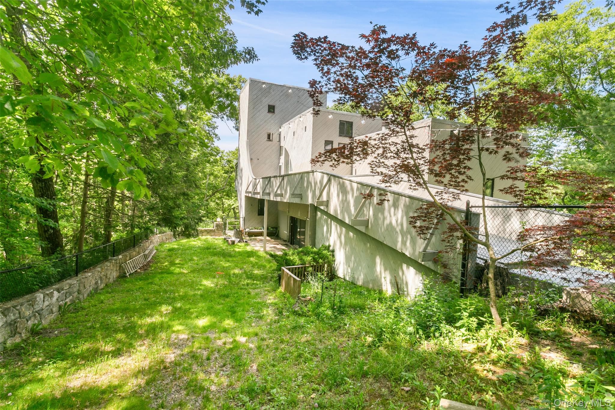 8 Cliff Court thumbnail 36