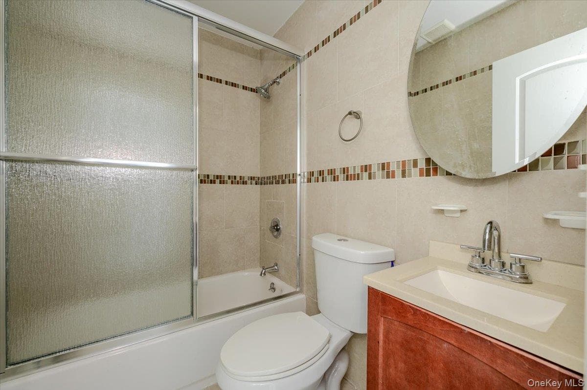 439 E 143 Street thumbnail 28