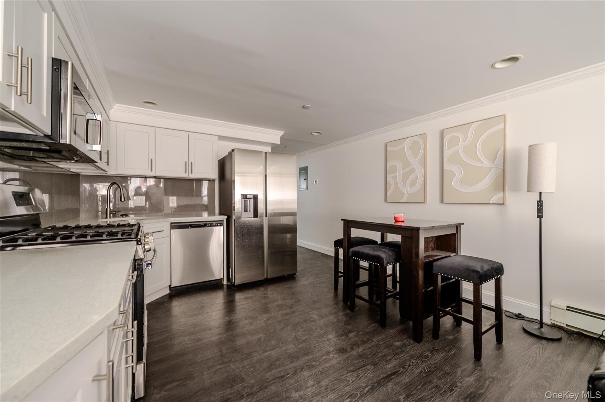 439 E 143 Street thumbnail 6