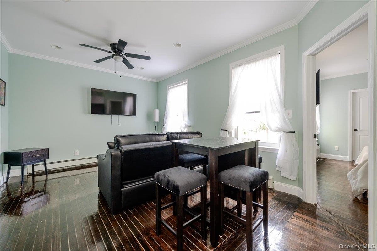 439 E 143 Street thumbnail 15