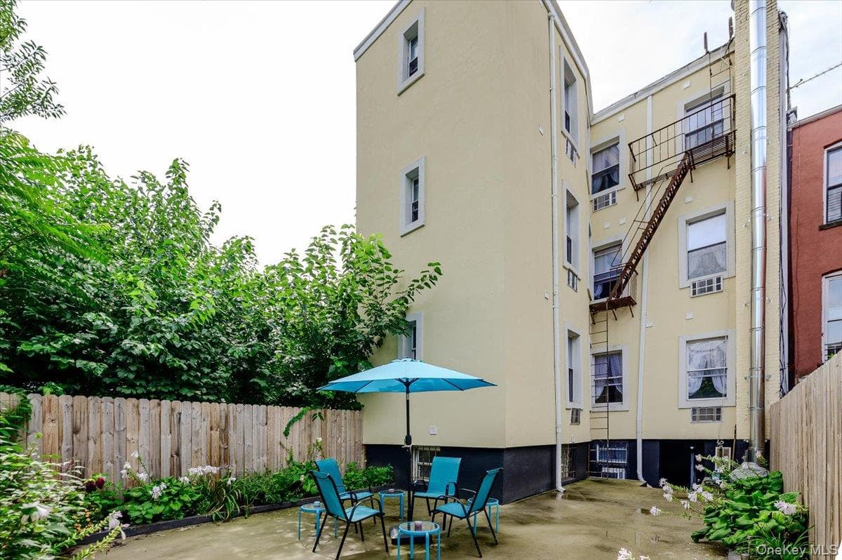 439 E 143 Street thumbnail 48