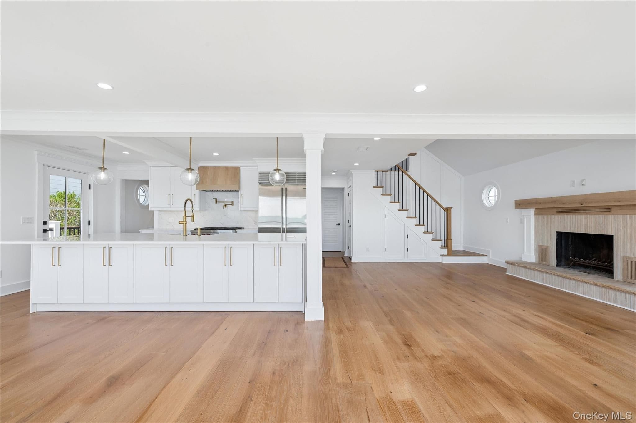 22 Laura Lee Drive thumbnail 7
