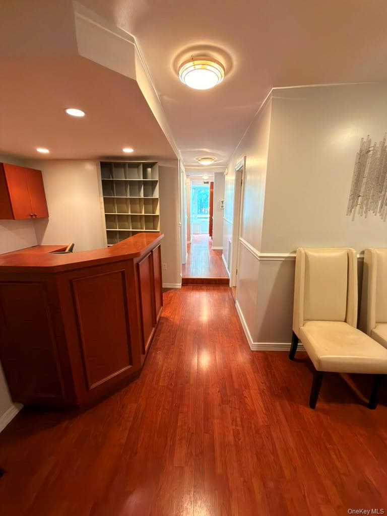 155 W 68th Street Unit: 2-27, New York (manhattan)