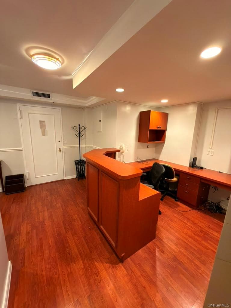 155 W 68th Street Unit: 2-27 thumbnail 3