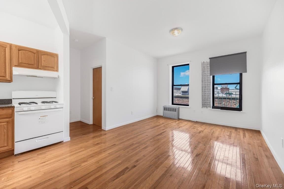 1608 Amsterdam Avenue Unit: 5A thumbnail 7