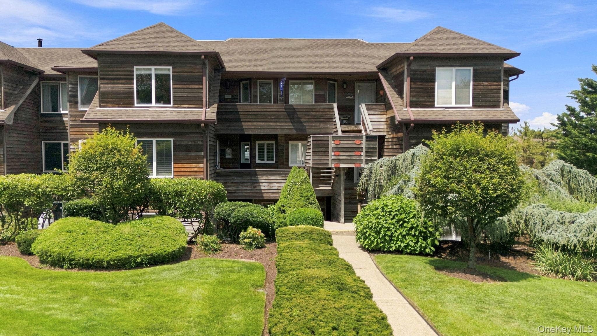 606 Fox Hill Drive thumbnail 40