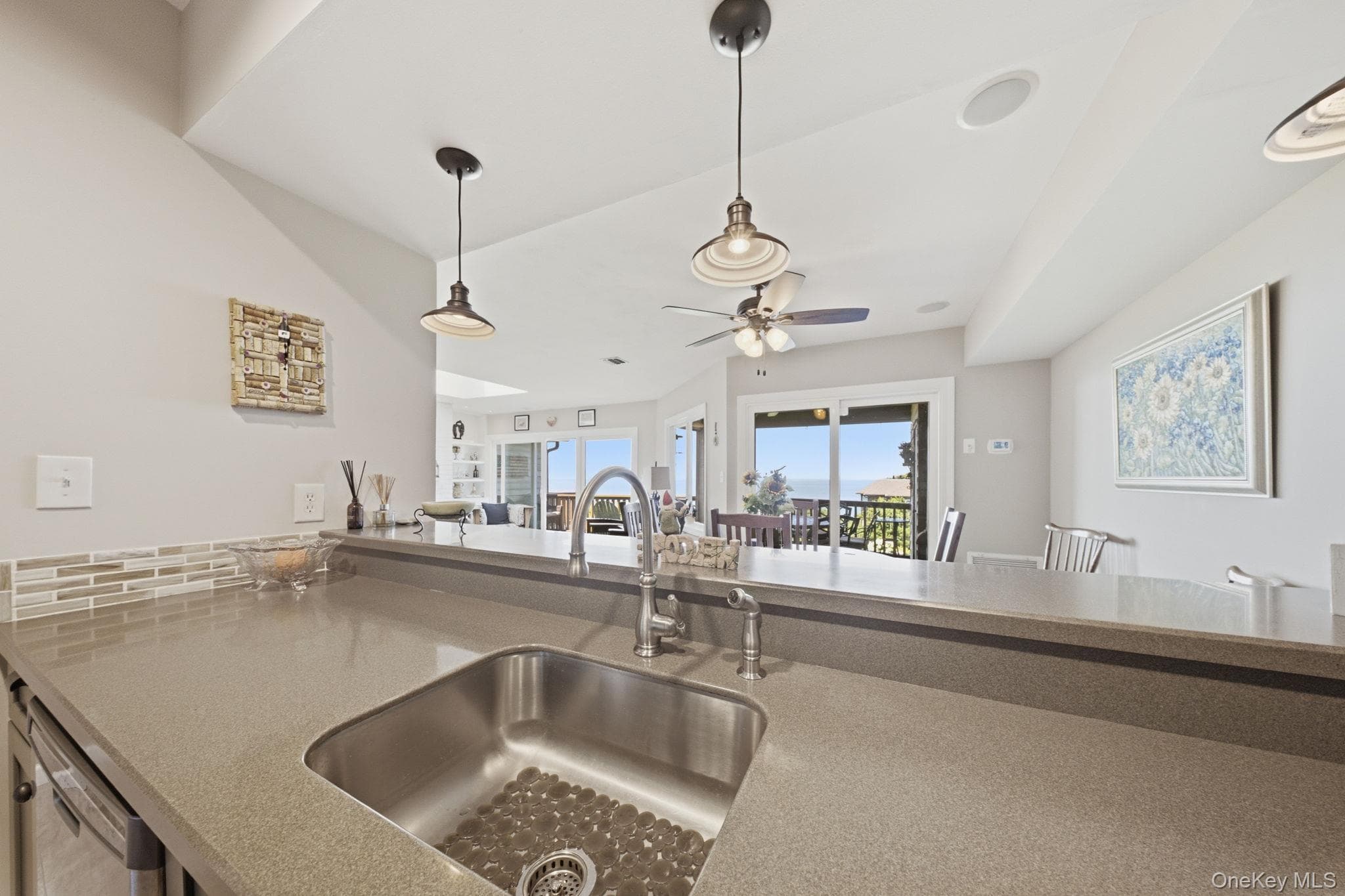 606 Fox Hill Drive thumbnail 8
