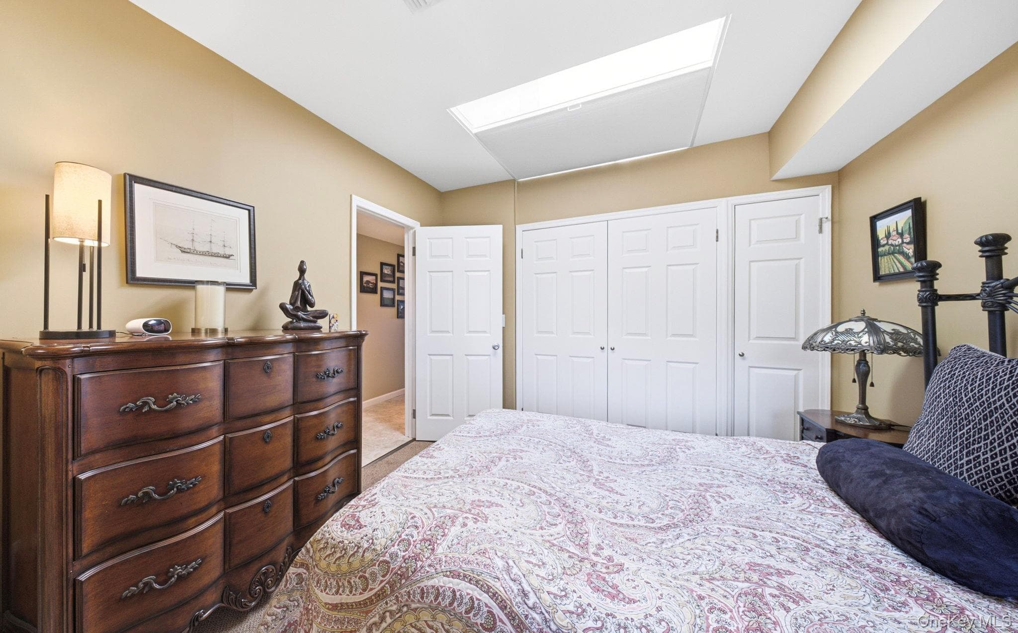 606 Fox Hill Drive thumbnail 23
