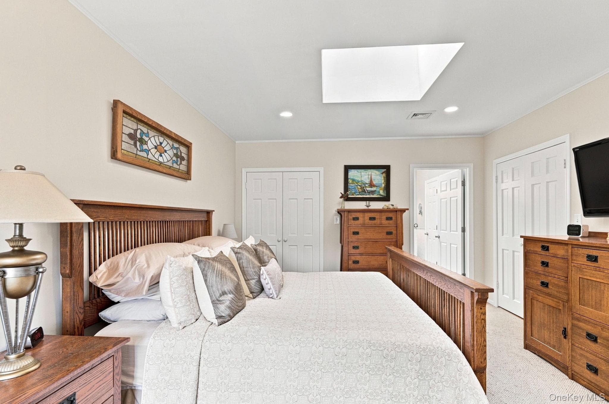 606 Fox Hill Drive thumbnail 14