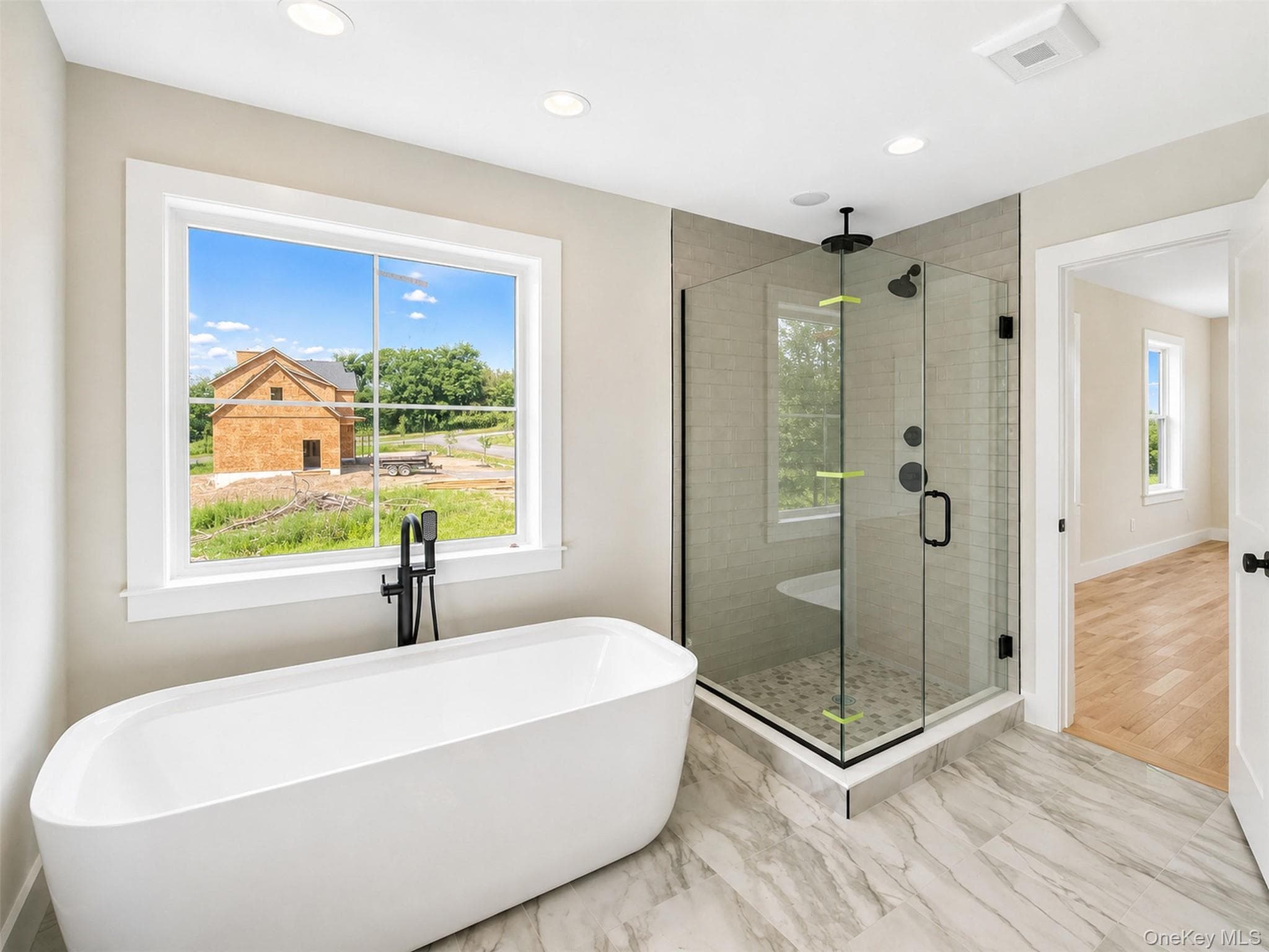 71 Lotus Drive thumbnail 16