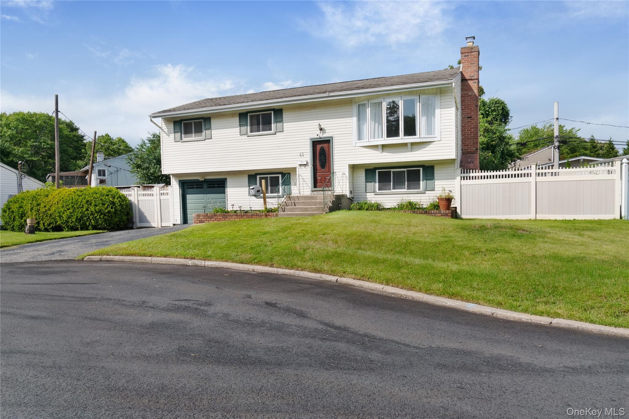 41 Richmond Street, Islip