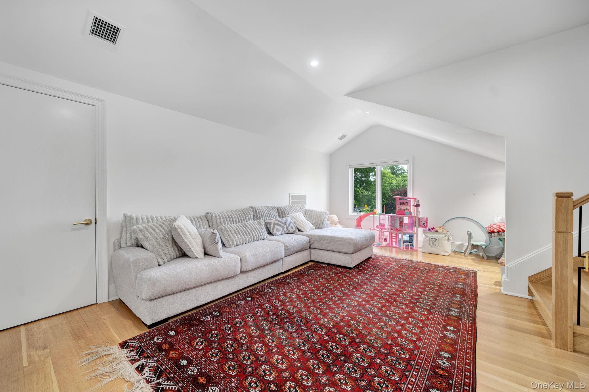 783 Oakleigh Road thumbnail 28
