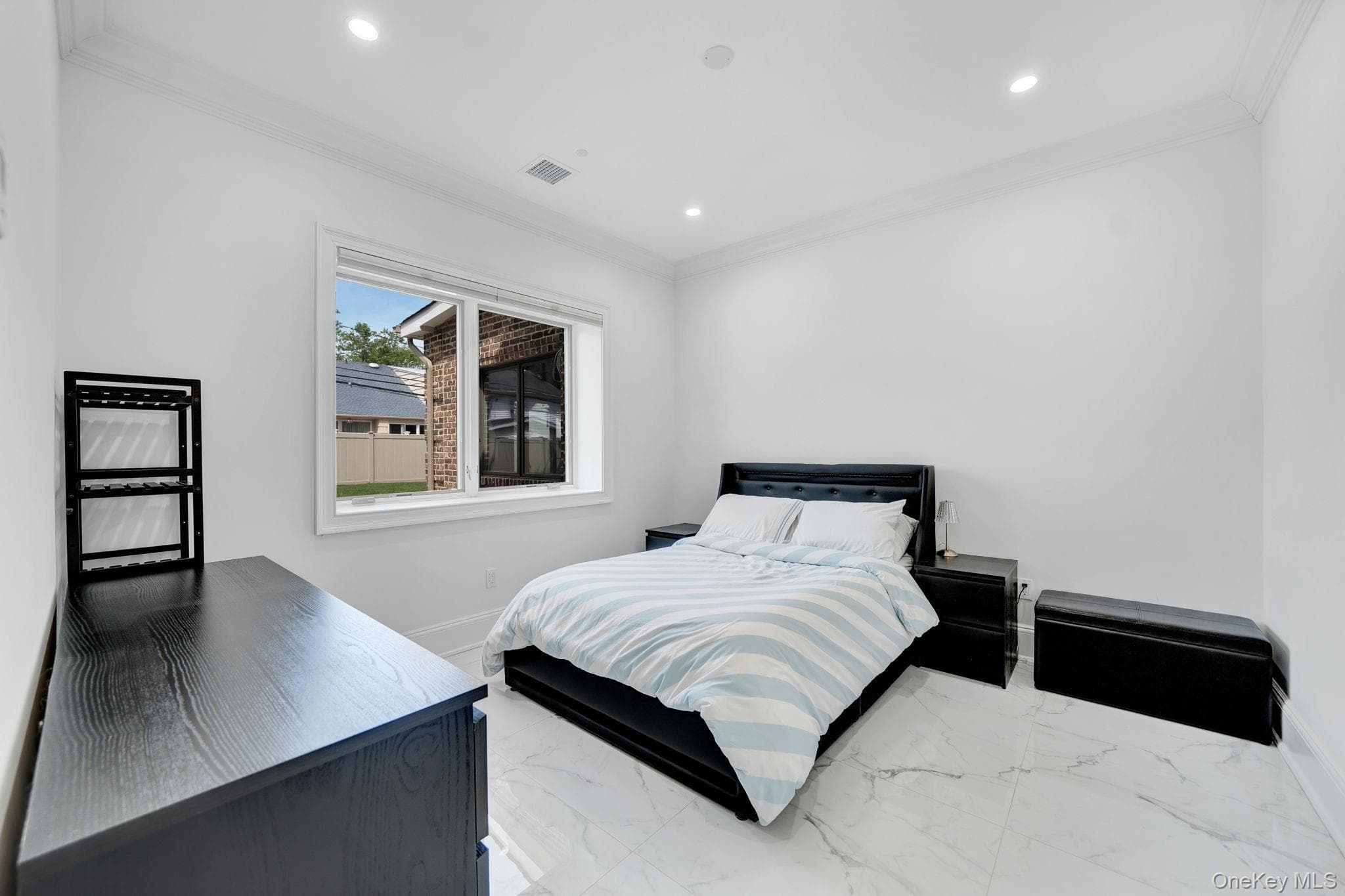 783 Oakleigh Road thumbnail 21