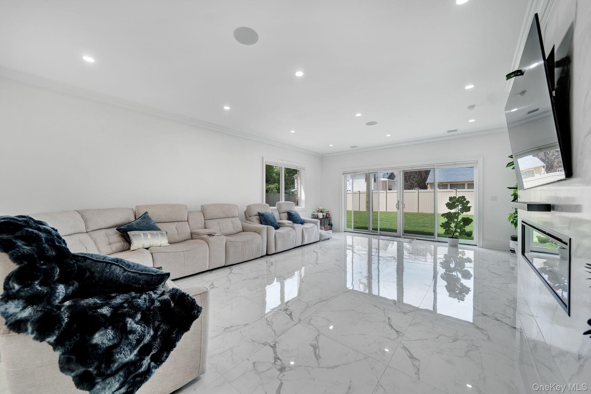 783 Oakleigh Road thumbnail 30