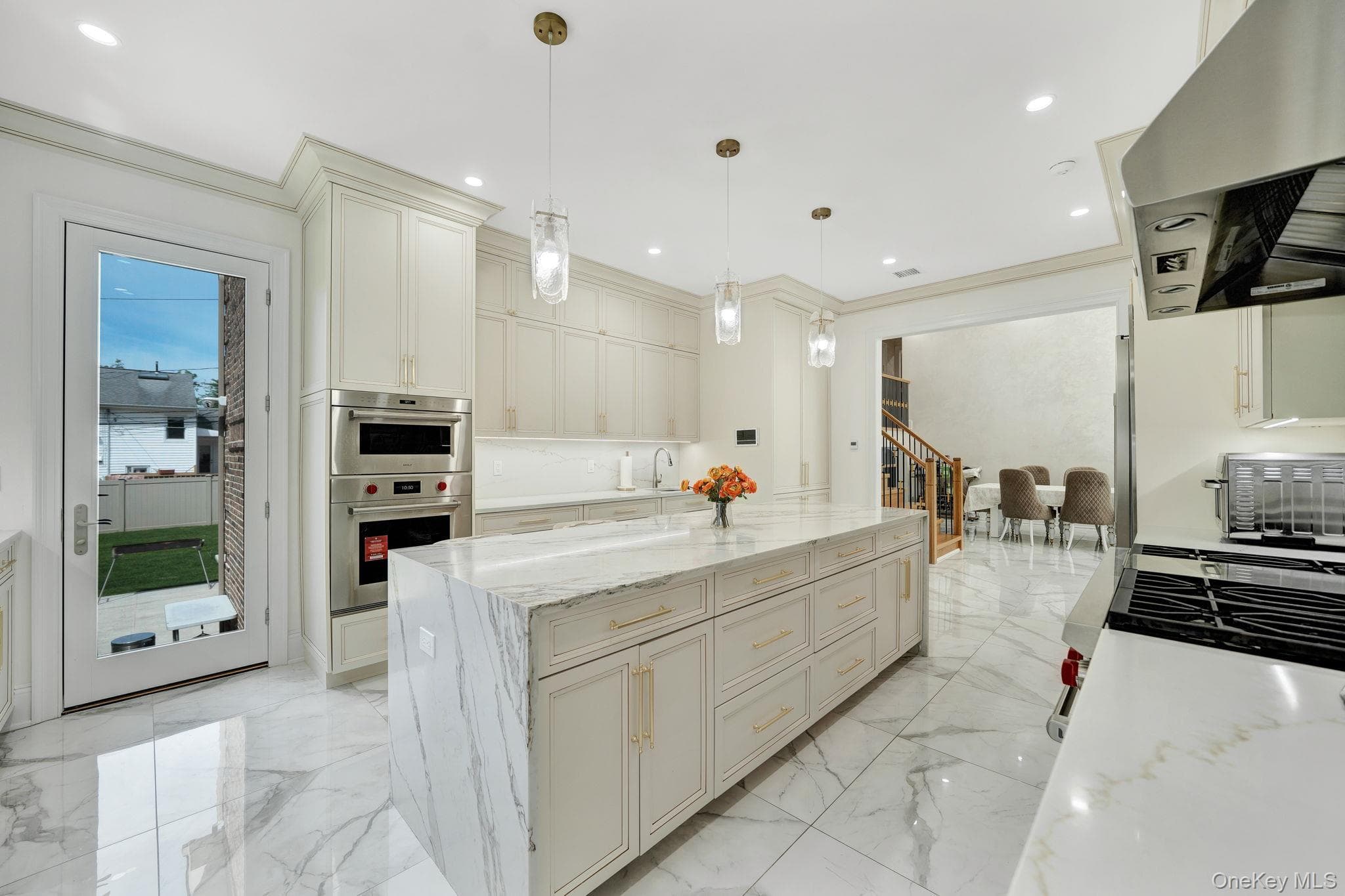 783 Oakleigh Road thumbnail 14