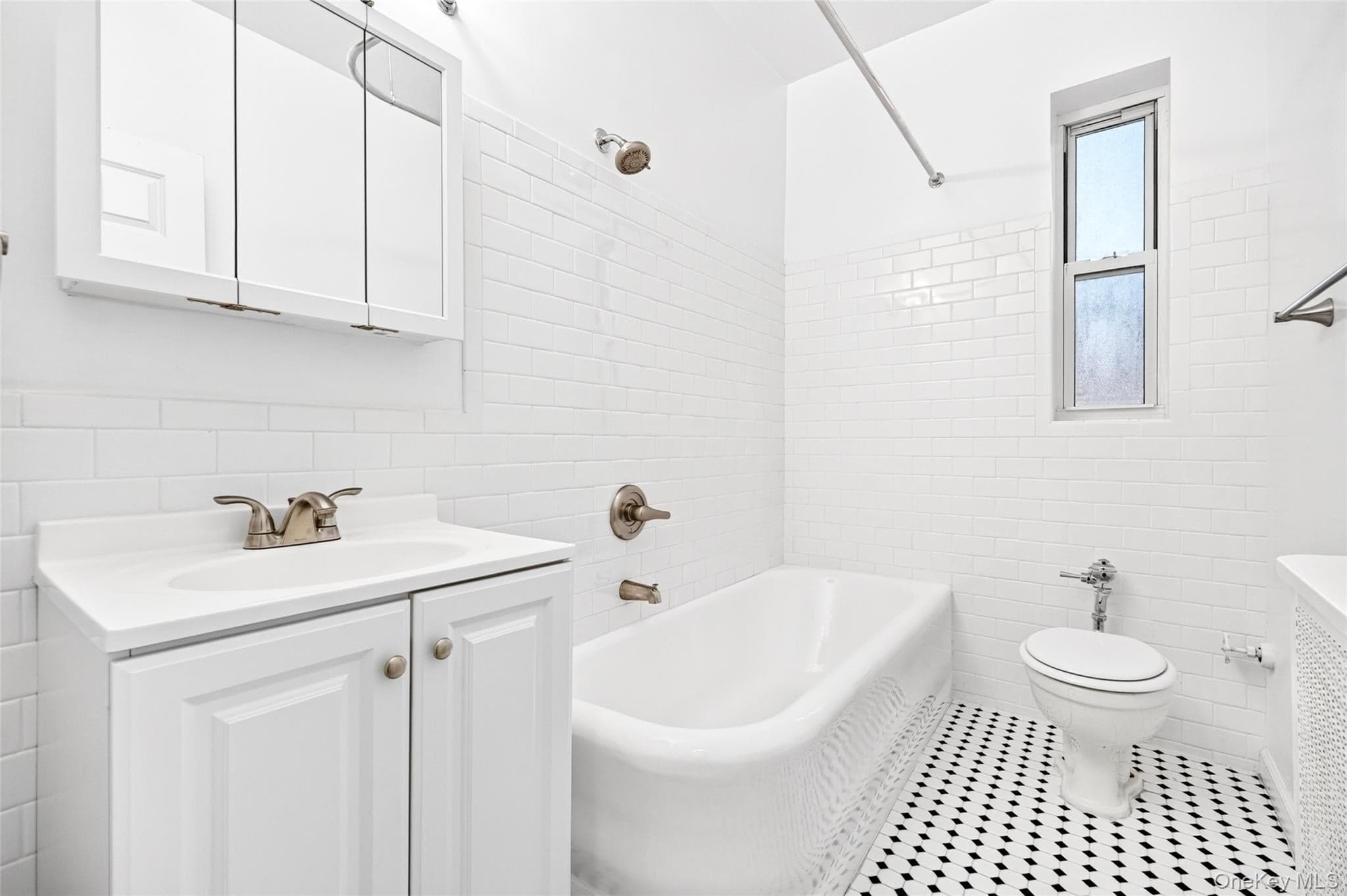 60 Broad Street Unit: 4I thumbnail 41