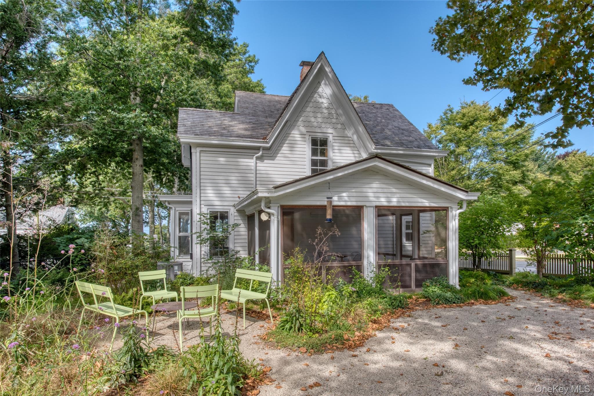 1405 Village Lane thumbnail 10