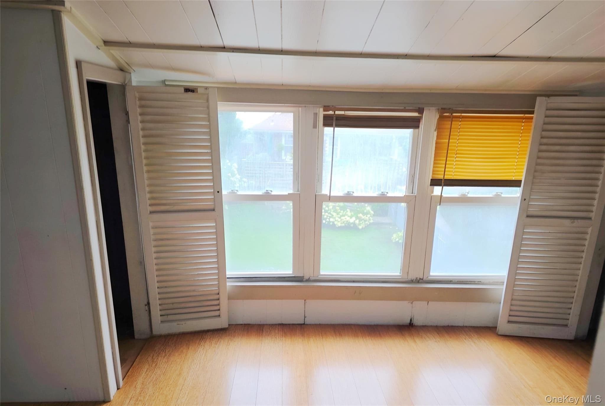 54 Oak Beach Road thumbnail 16