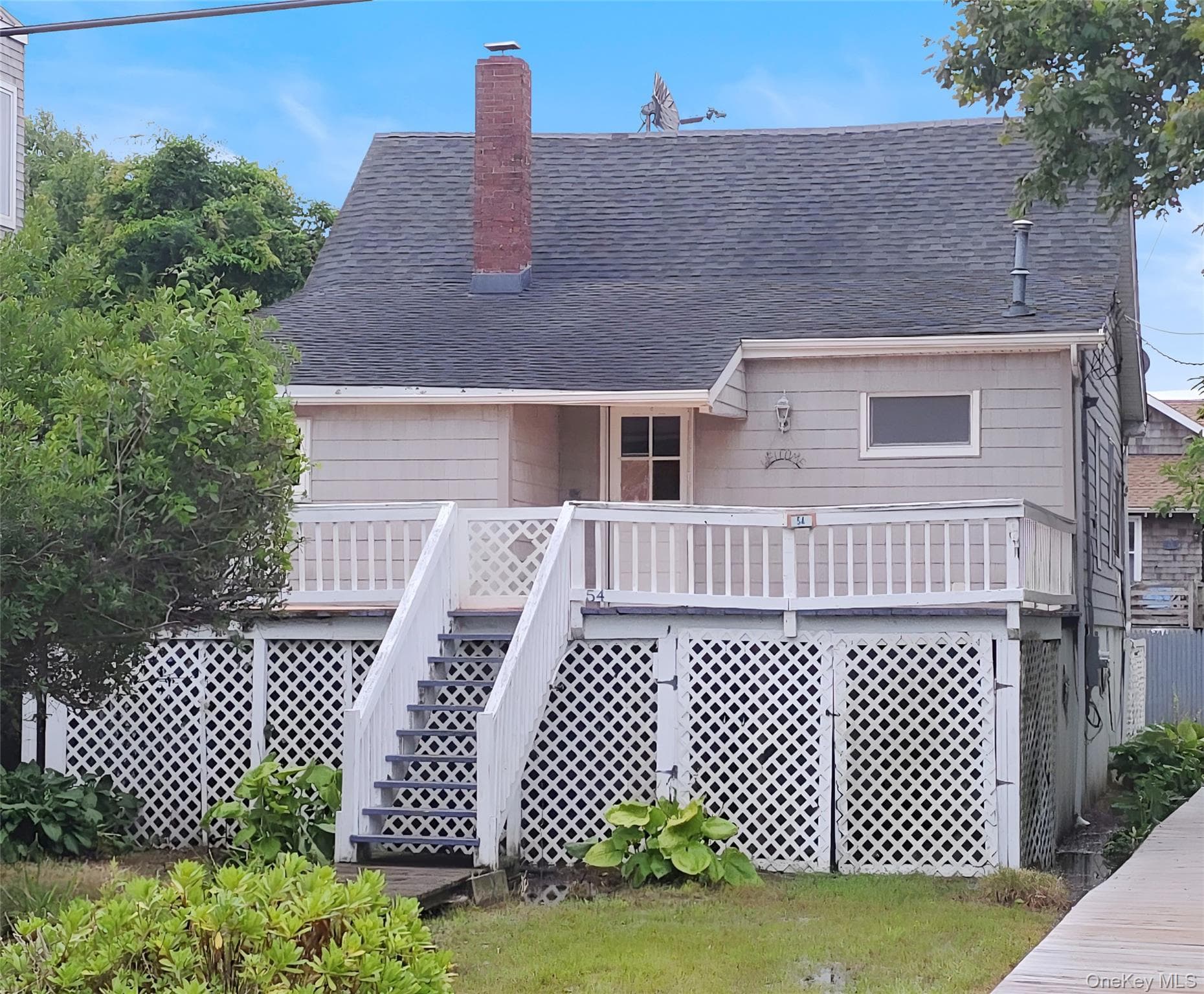 54 Oak Beach Road thumbnail 3