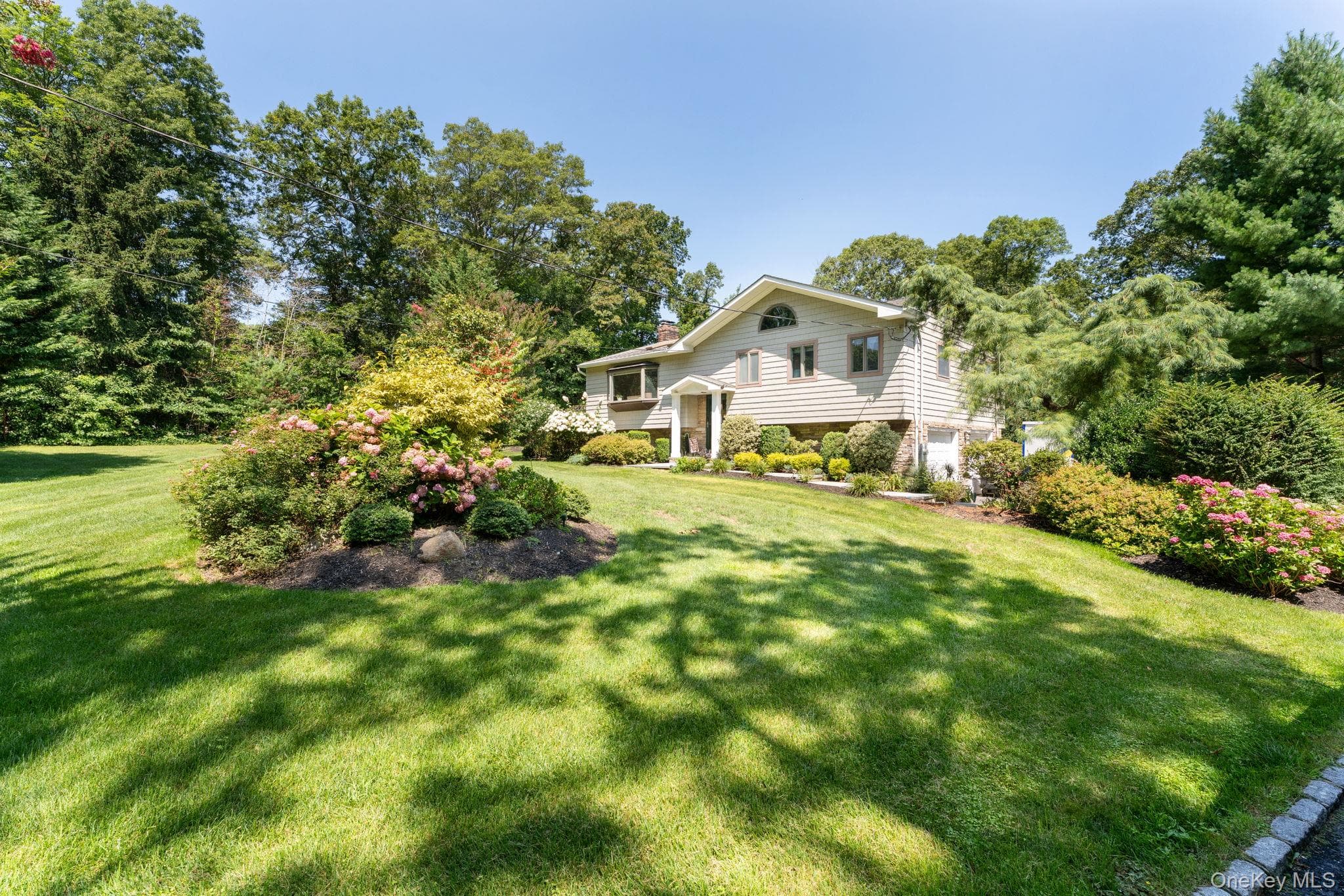 25 Brewster Avenue thumbnail 33