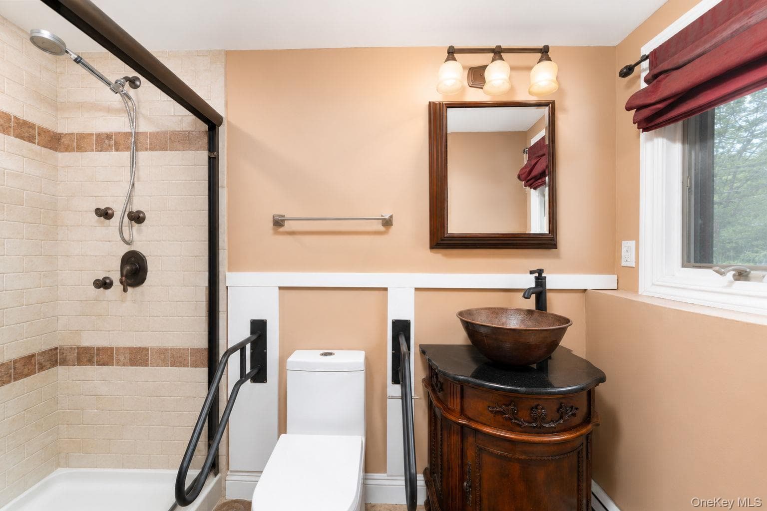 25 Brewster Avenue thumbnail 23