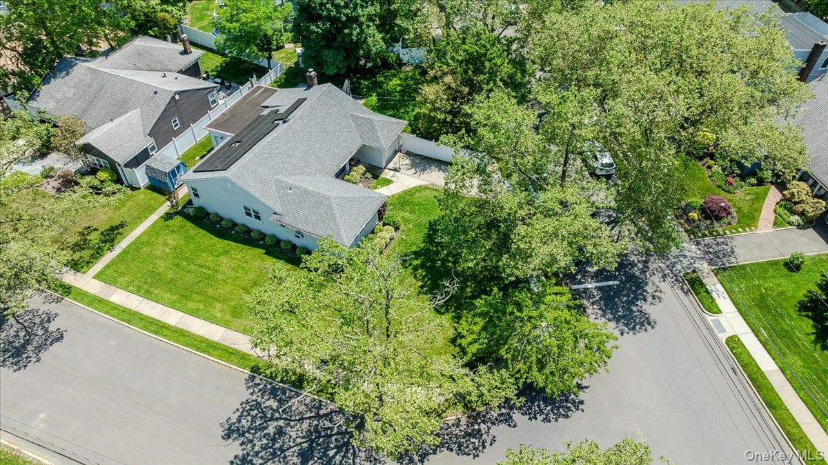534 Allen Road thumbnail 29