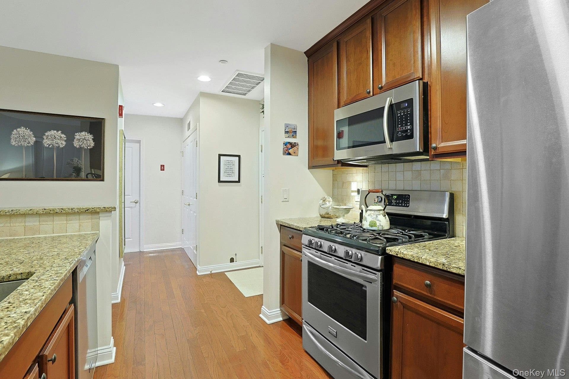 3117 Leeward Drive thumbnail 13