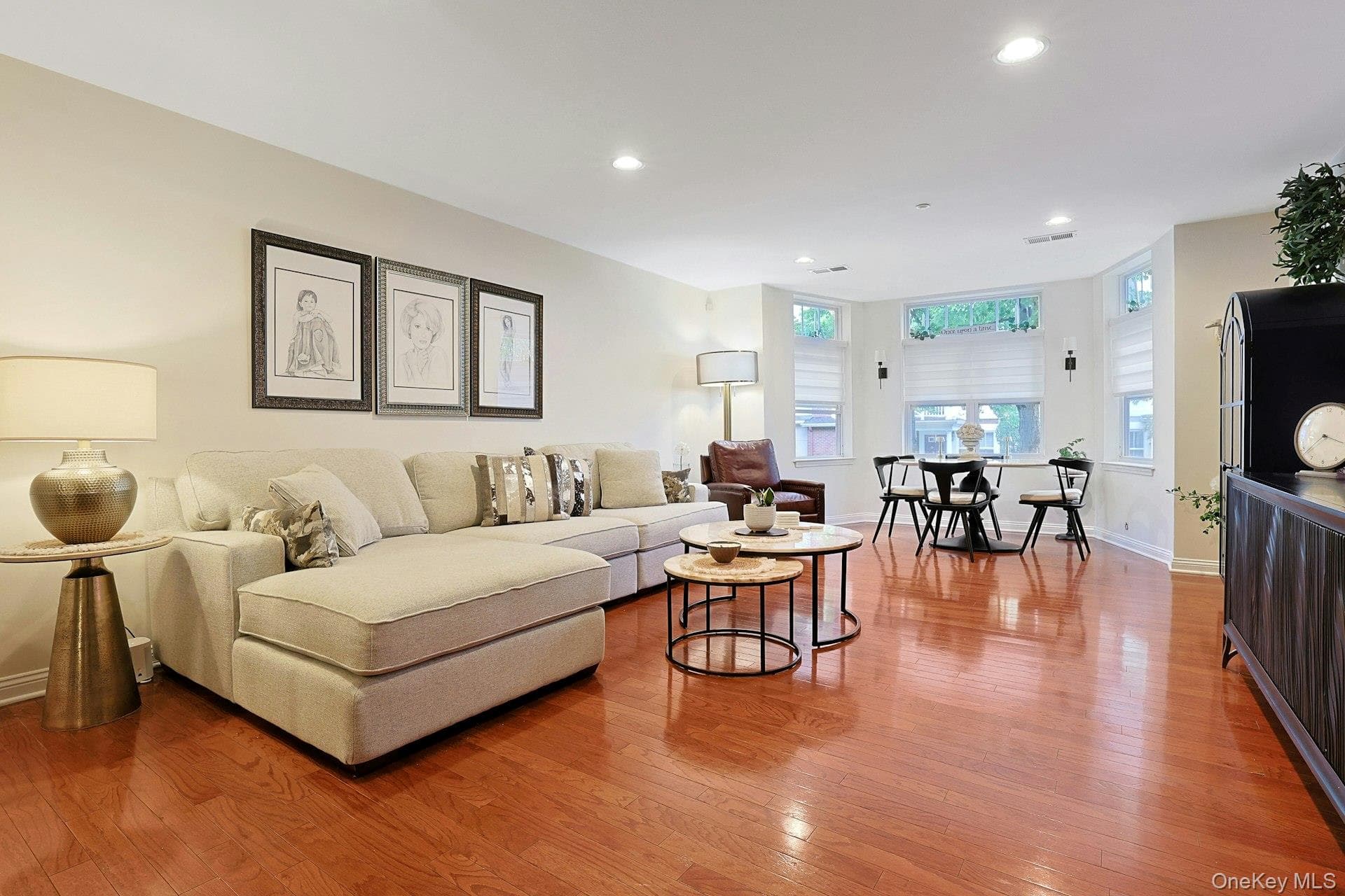 3117 Leeward Drive thumbnail 2