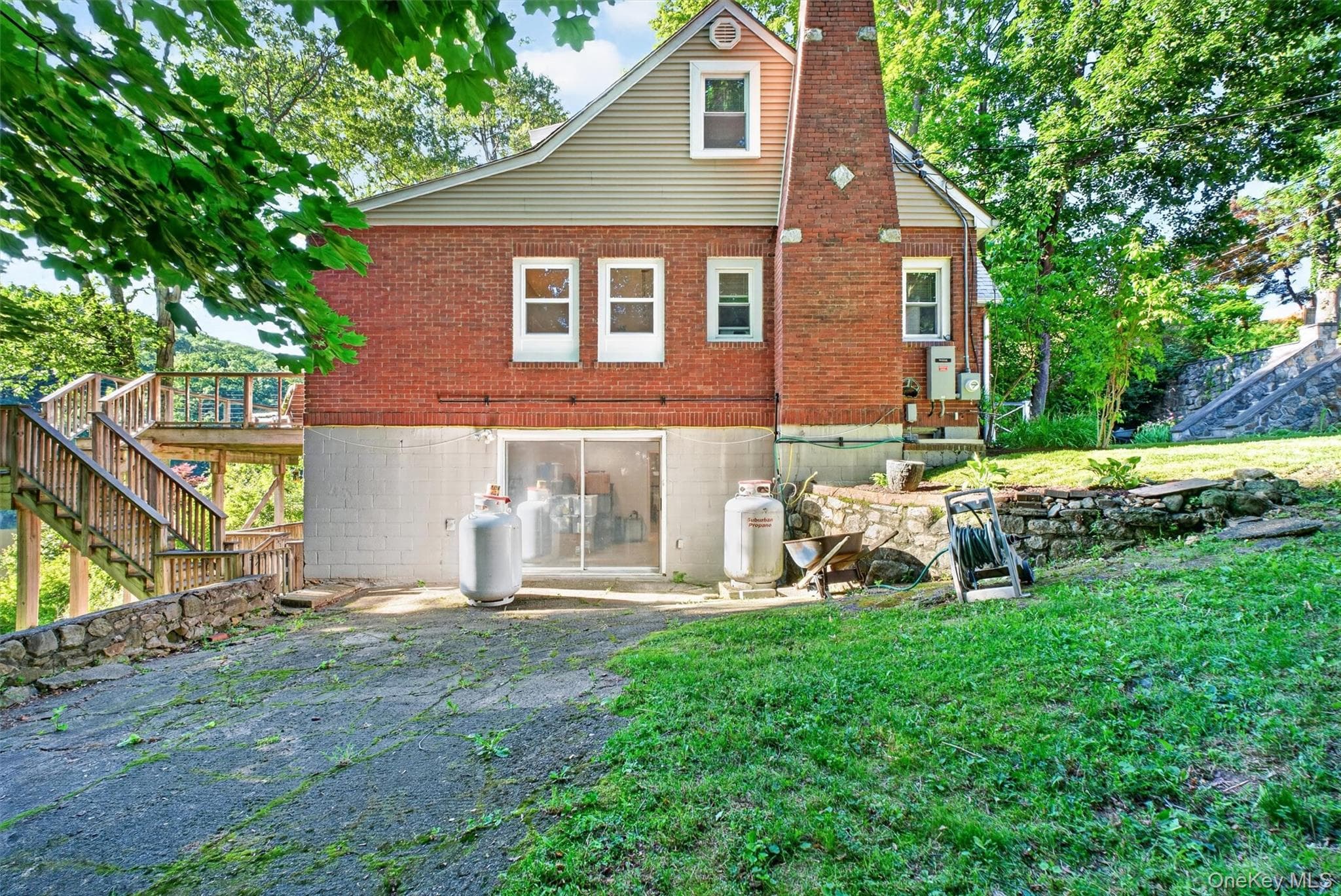 51 Lake Drive thumbnail 41