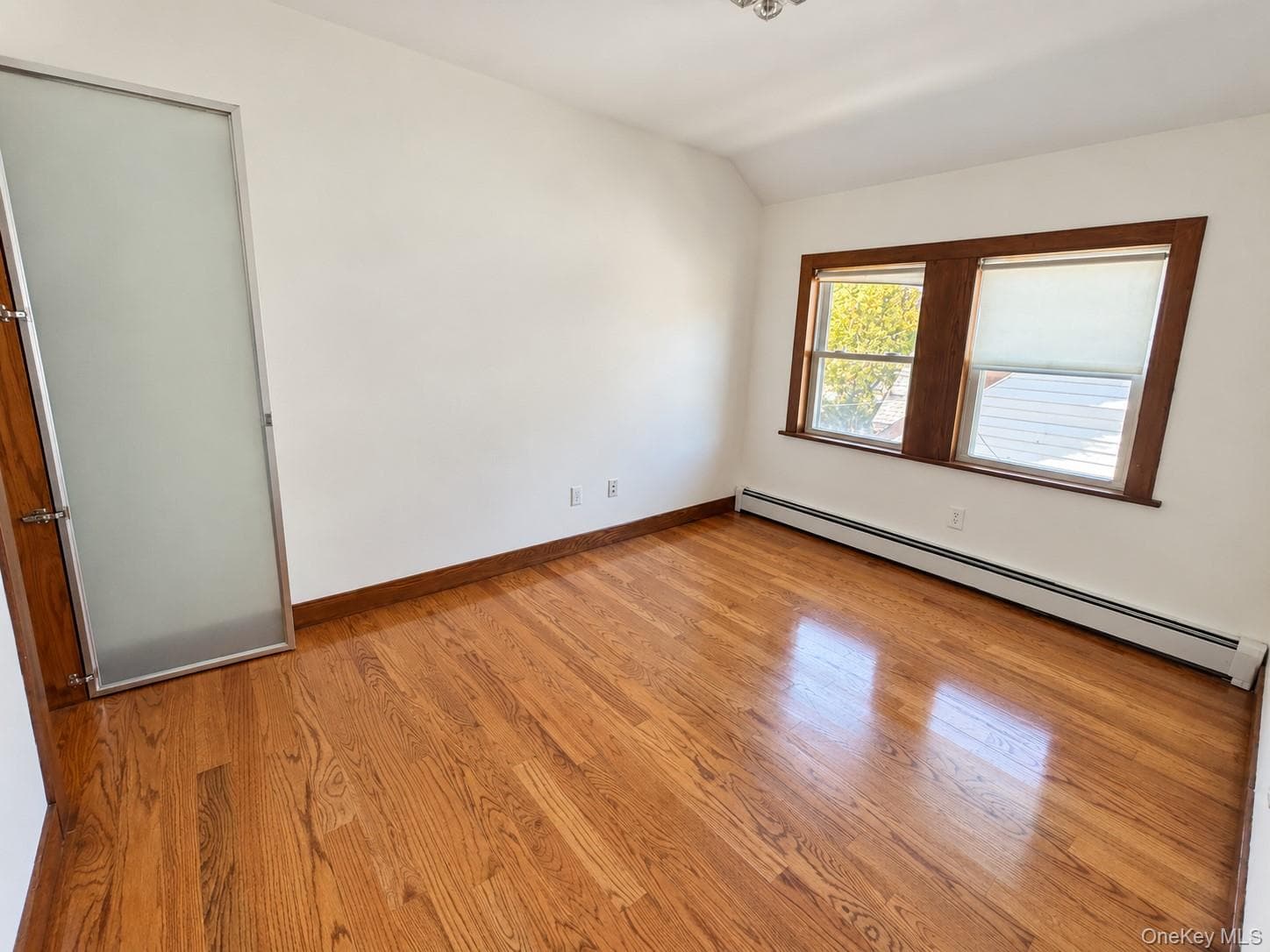 249-75 57th Avenue thumbnail 10