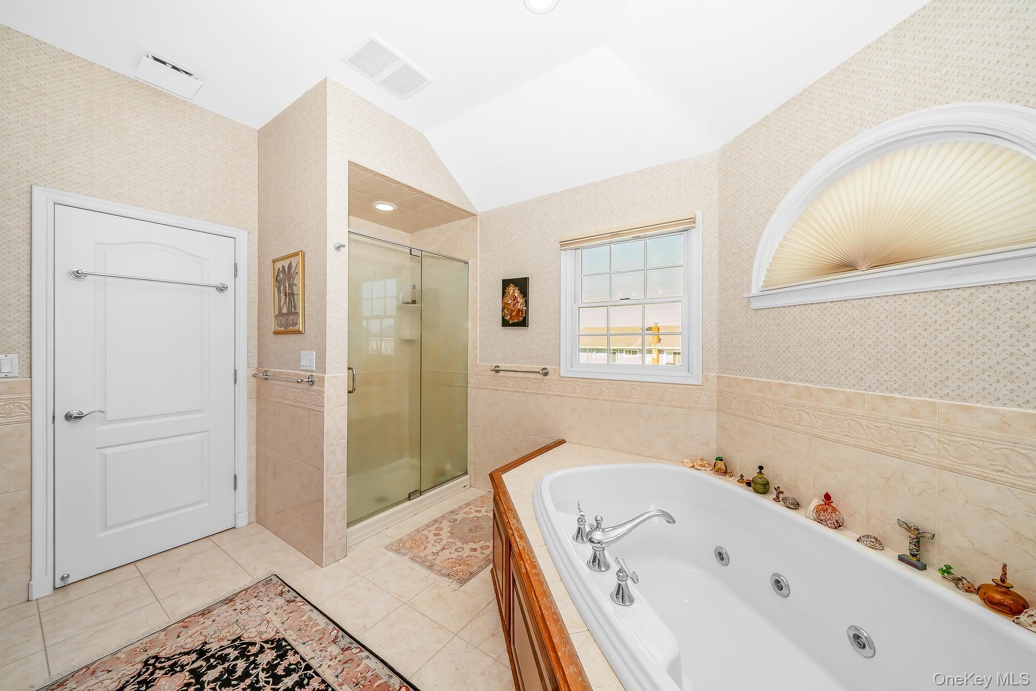 2683 Peconic Avenue thumbnail 29