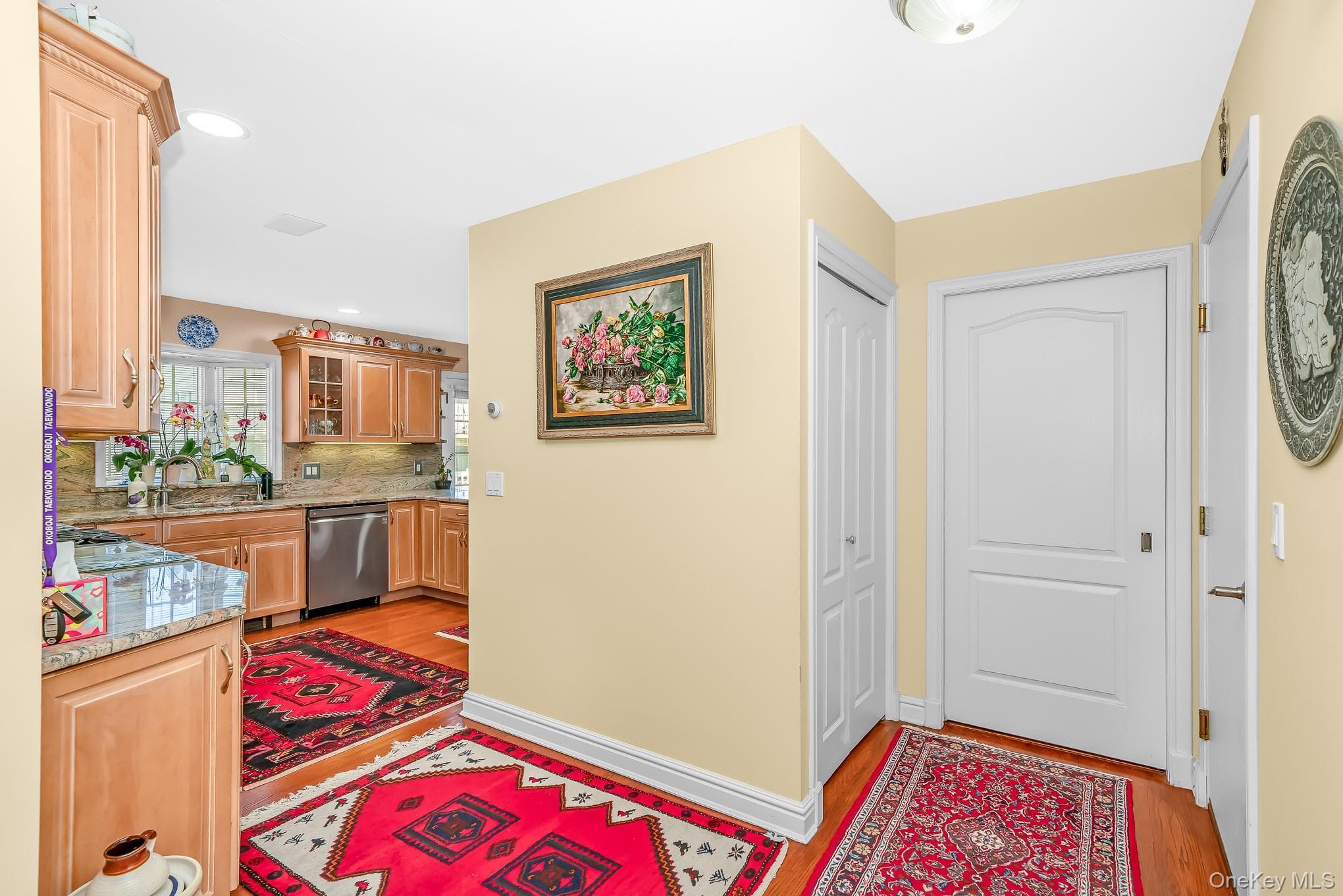 2683 Peconic Avenue thumbnail 20