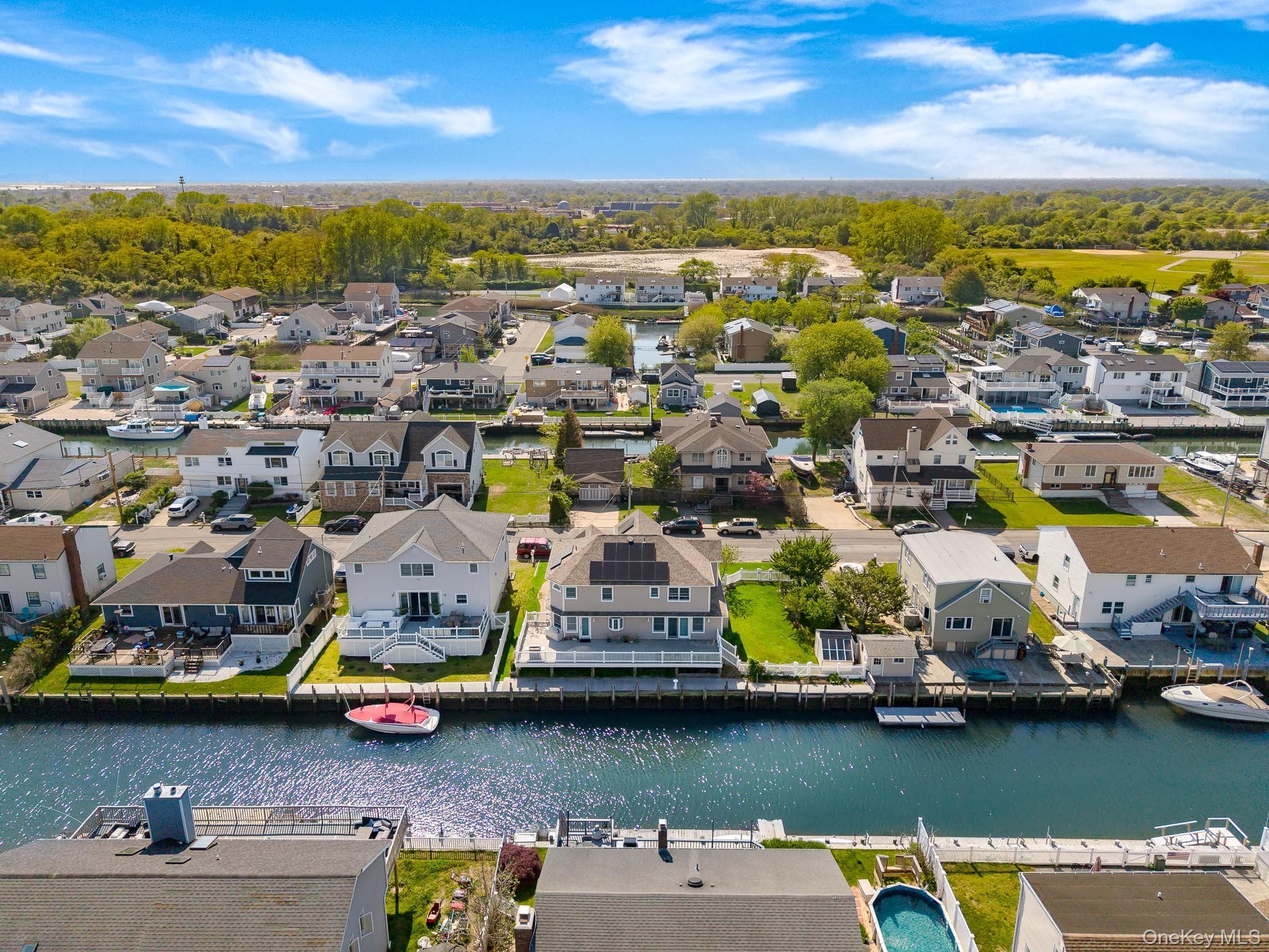 2683 Peconic Avenue thumbnail 50