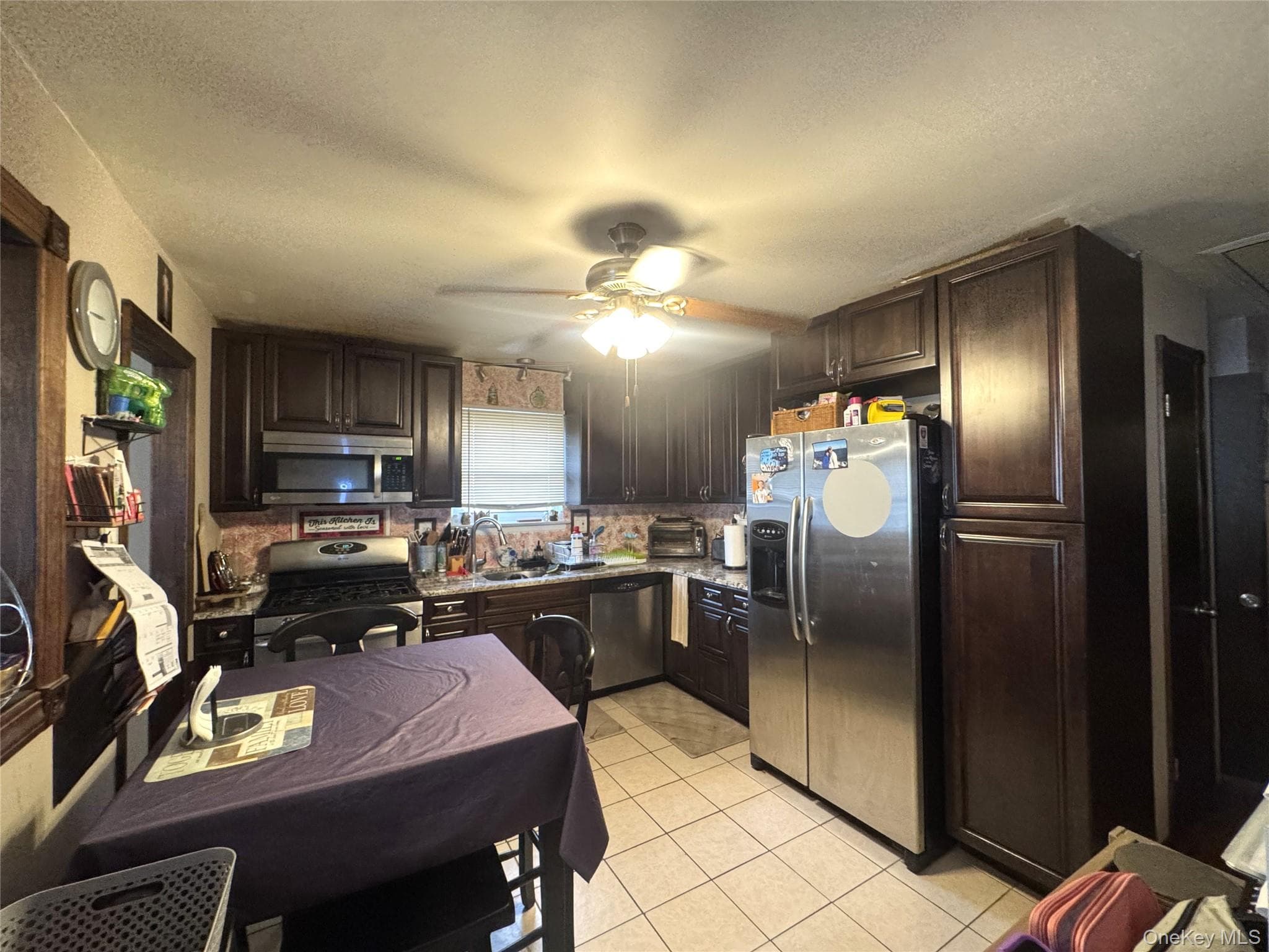 981 Mckinley Street thumbnail 2