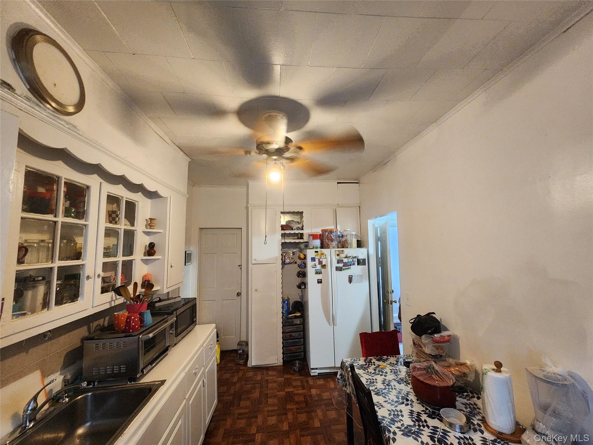 568 Drew Street thumbnail 21