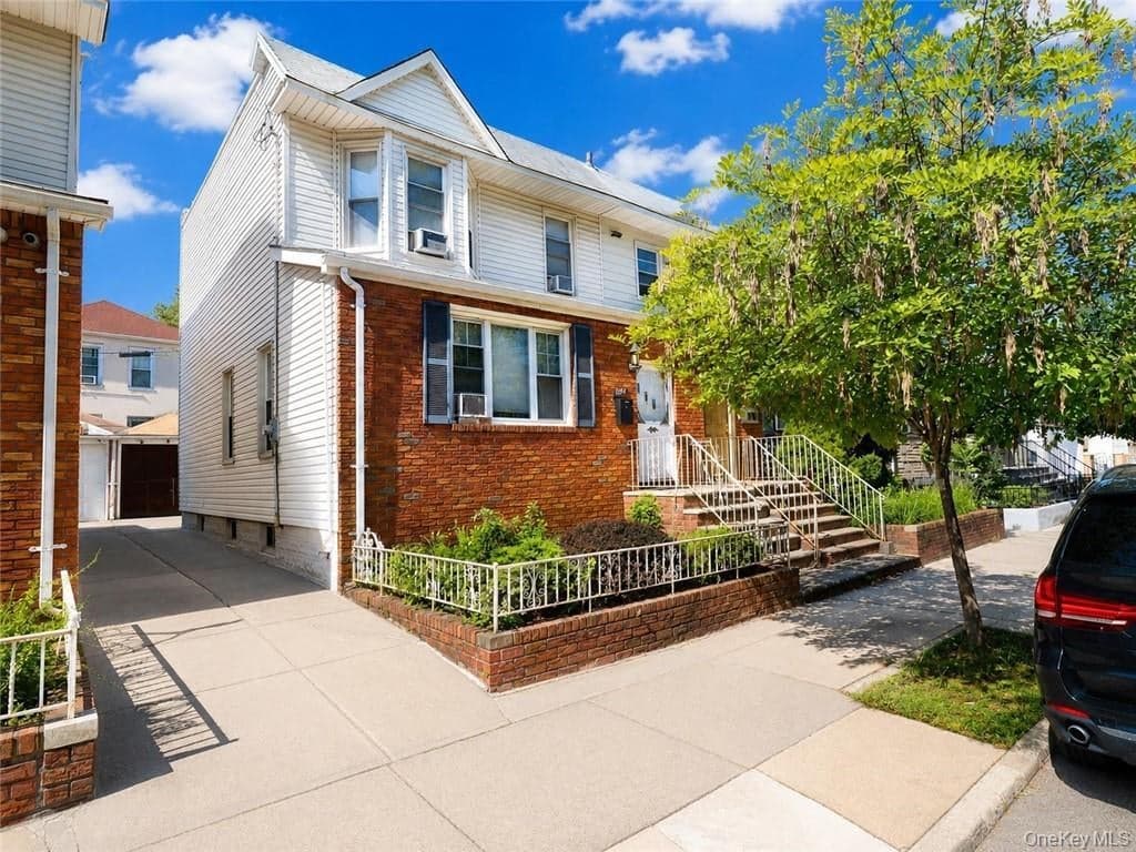1024 68th Street photo 1