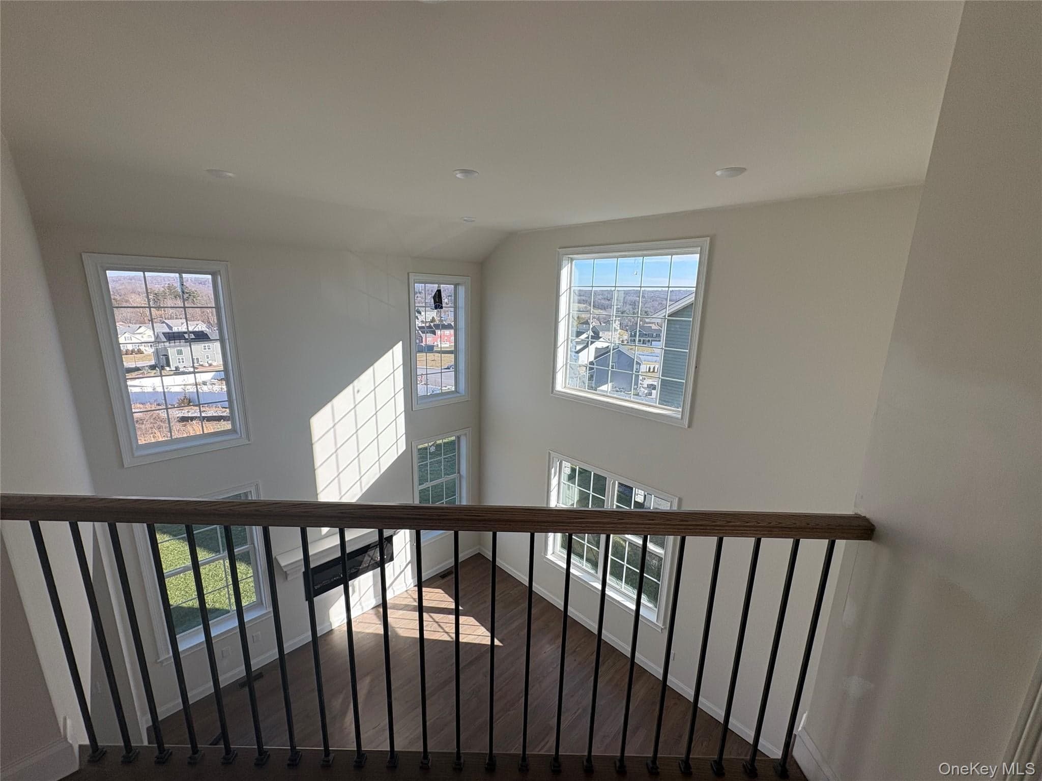 30 Dartmouth Drive thumbnail 6