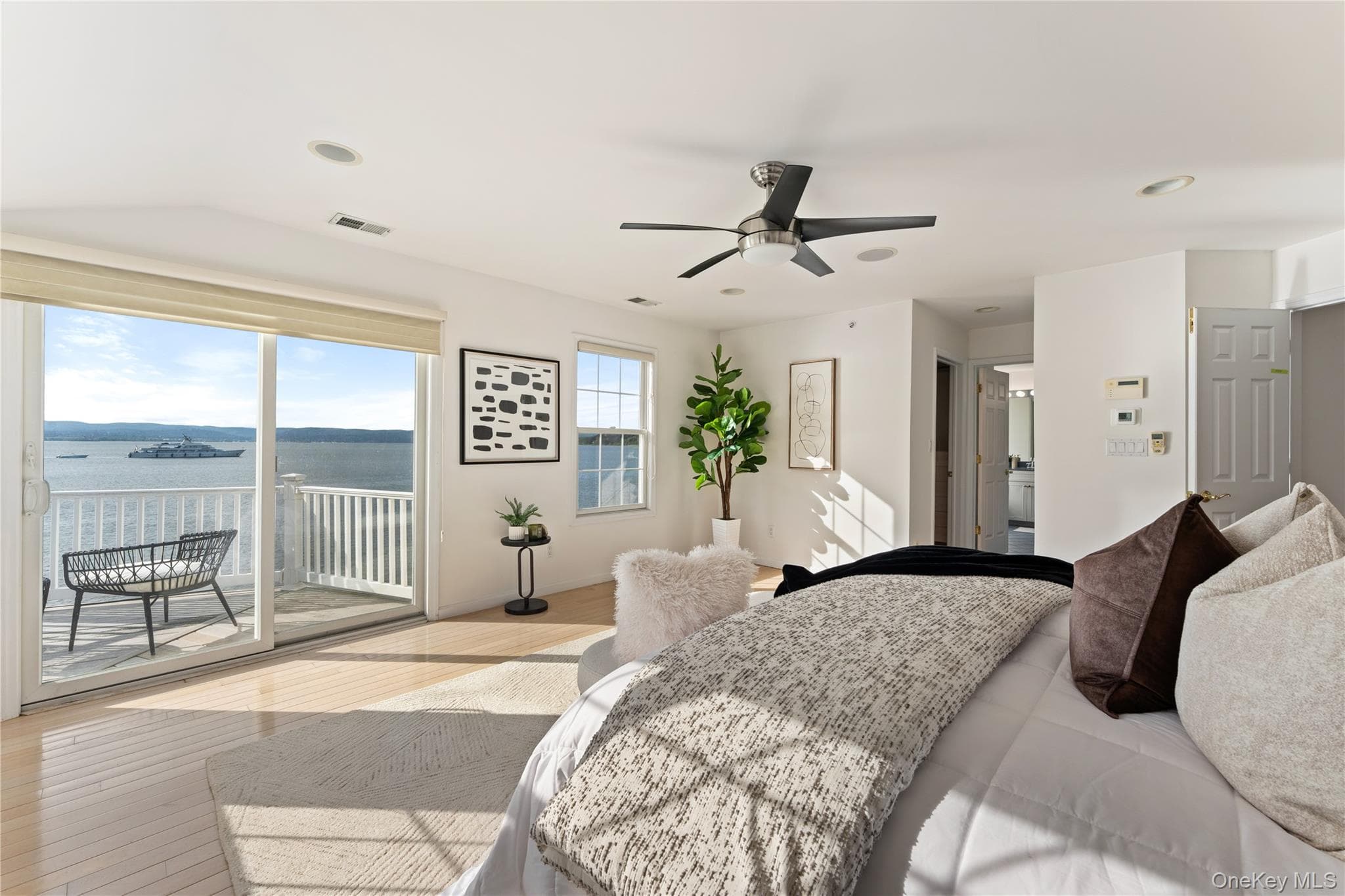 700 Half Moon Bay Drive thumbnail 8