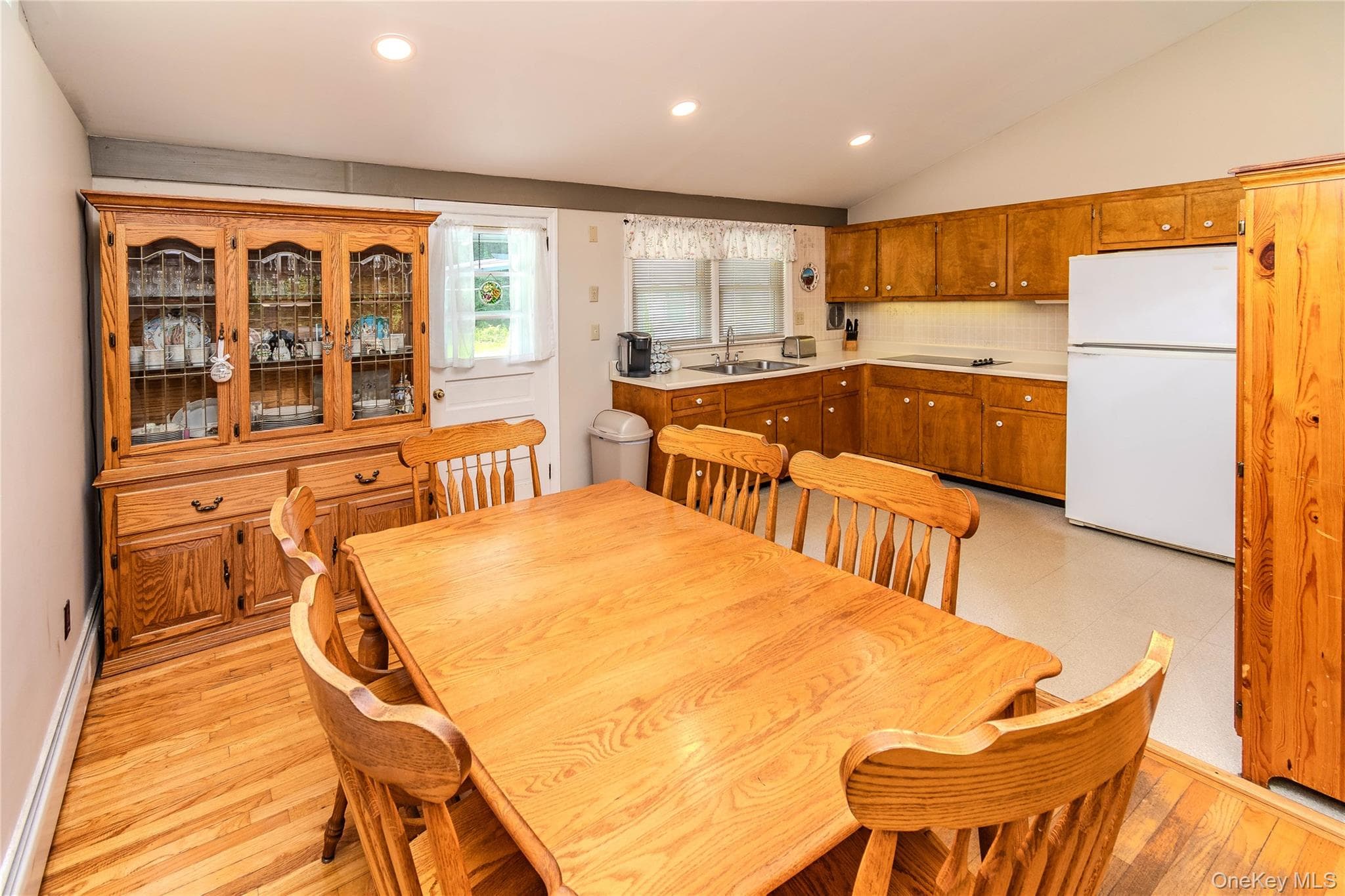 68 Parkcrest Drive thumbnail 11