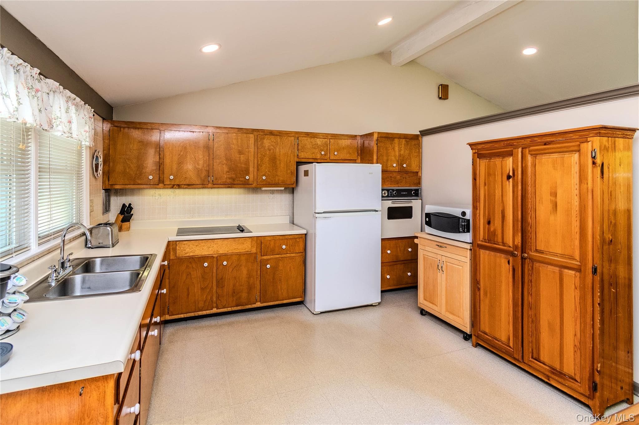 68 Parkcrest Drive thumbnail 12