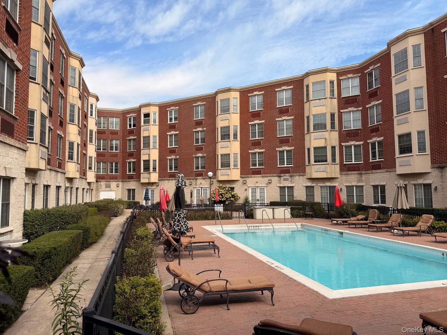 50 Merrick Avenue Unit: 405 thumbnail 27