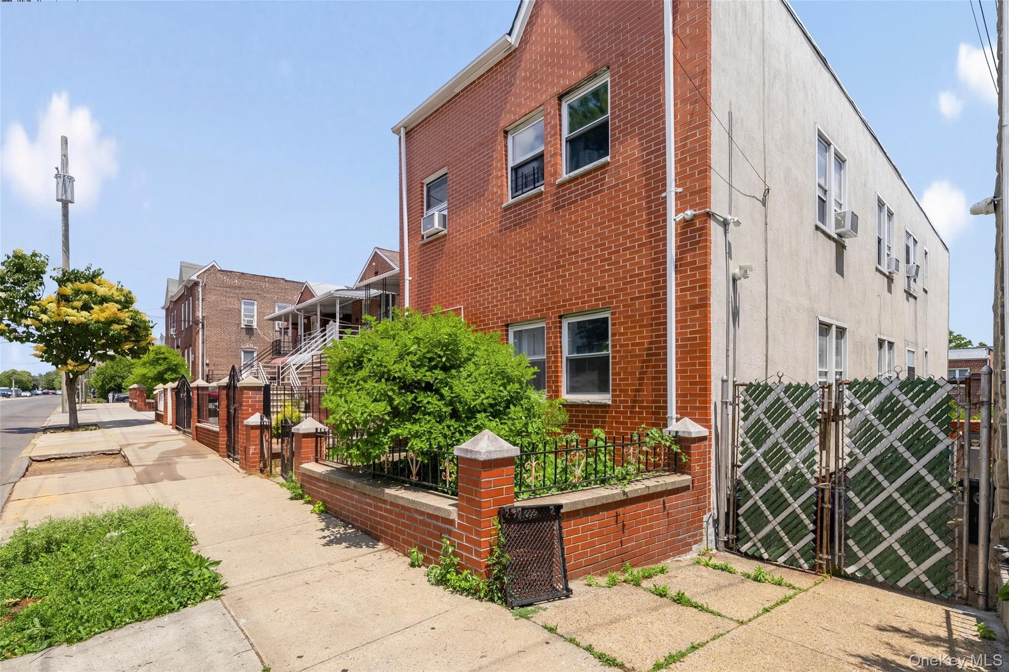 1716 Fowler Avenue thumbnail 2