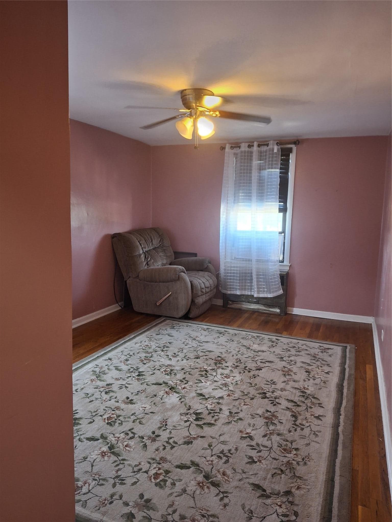 3231 Barker Ave Ave Unit: 3C photo 1