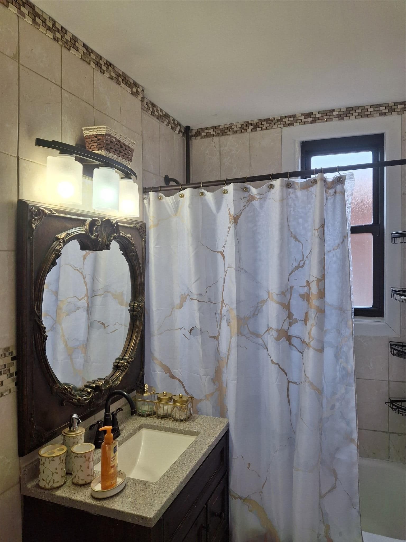 3231 Barker Ave Ave Unit: 3C thumbnail 2