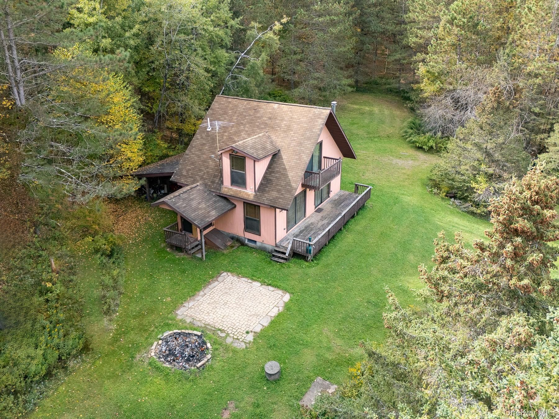 515 Magic Mountain Road photo 1