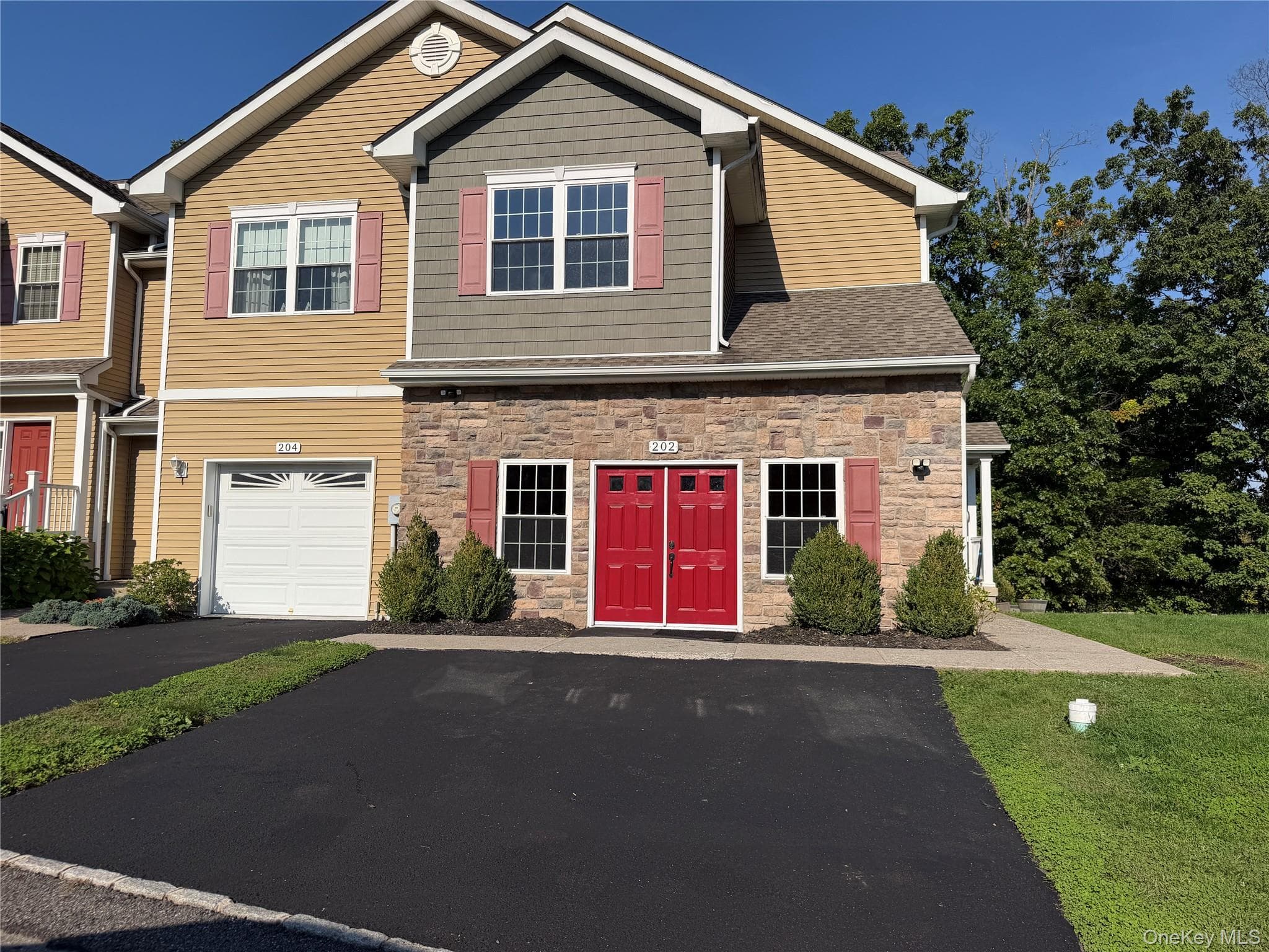202 Iron Forge Lane photo 1