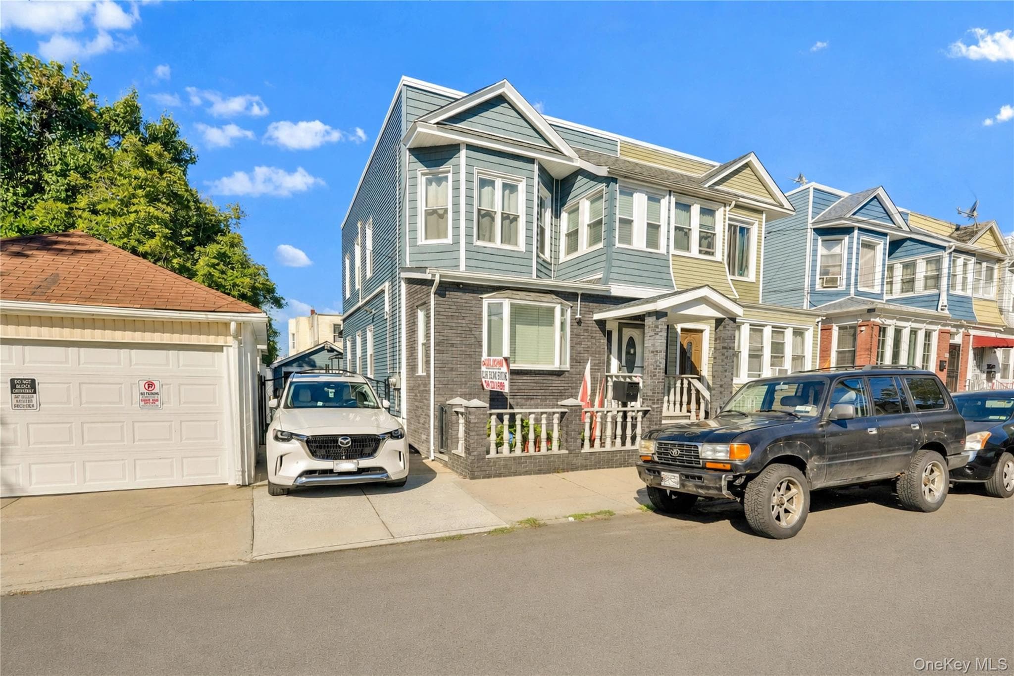 10156 107th Street photo 1