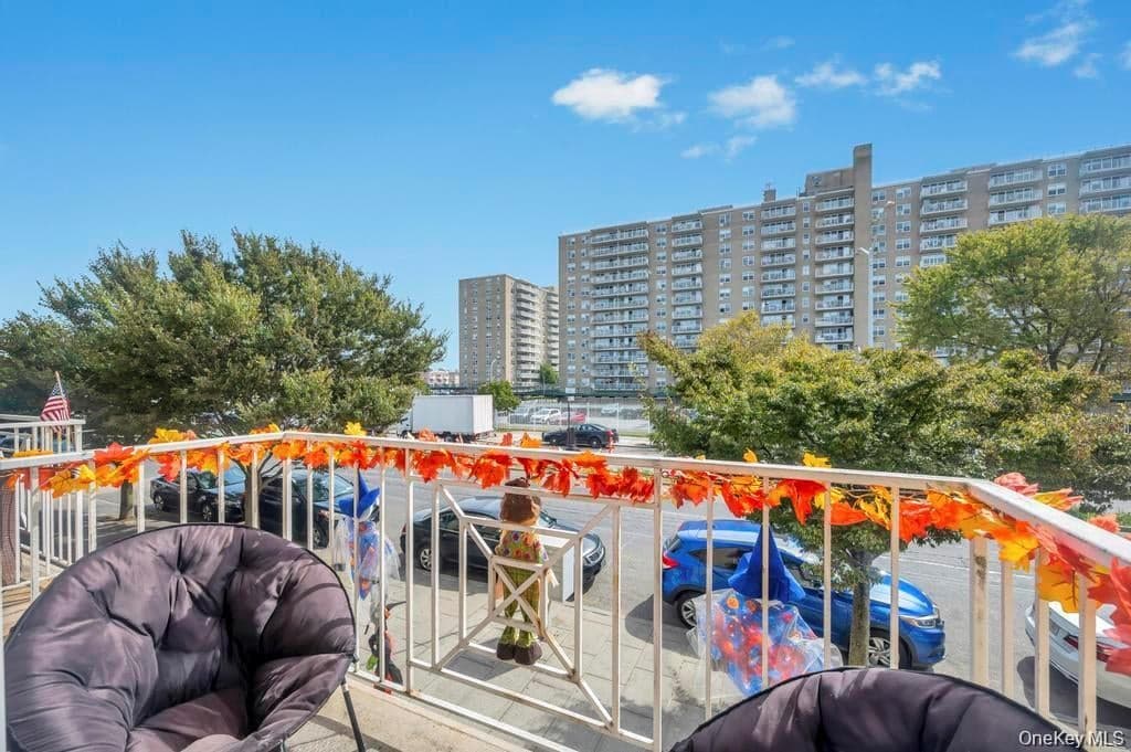 10314 Rockaway Beach Boulevard Unit: 2B thumbnail 3