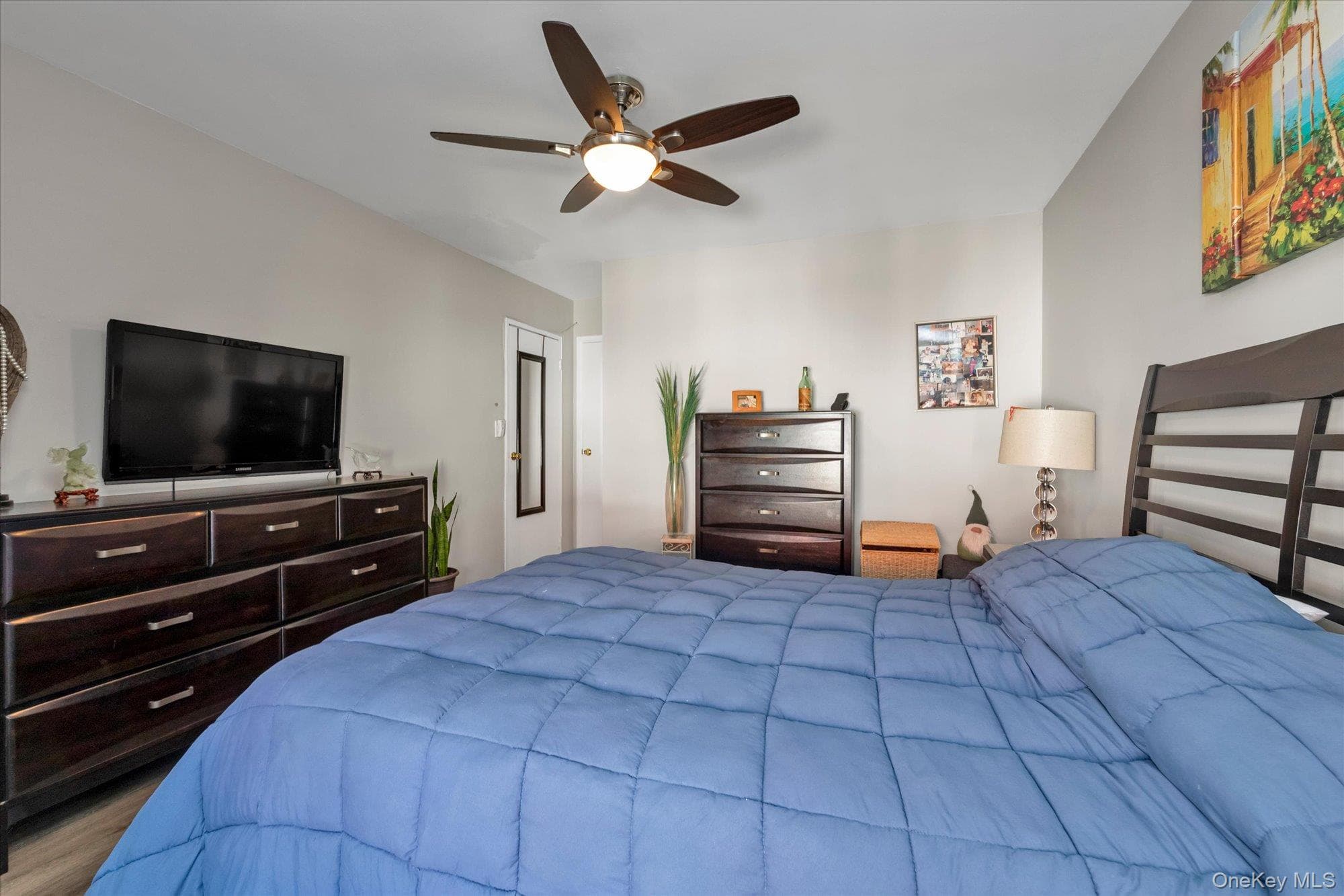 82 Alhambra Drive thumbnail 14